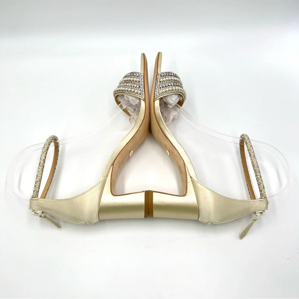 Badgley Mischka Size 6.5 Kameryn‎ Ivory Satin Jeweled Dress Sandals Heels Shoes